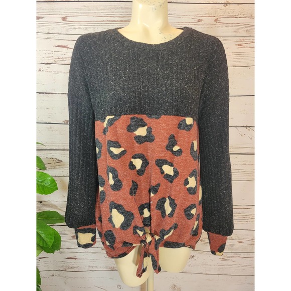 Perfect Peach Gray Brown Animal Print Pullover Sweater Women's Size Medium - Picture 1 of 7